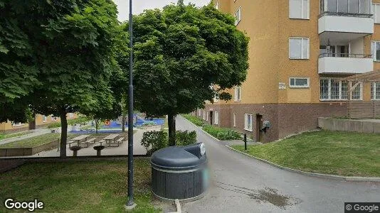 Lägenheter att hyra i Huddinge - Bild från Google Street View