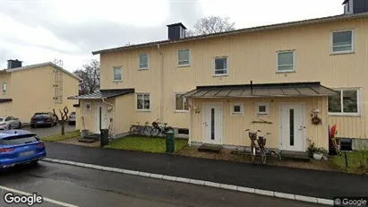 Bostadsrätter till salu i Skövde - Bild från Google Street View