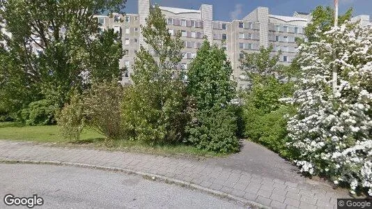 Bostadsrätter till salu i Rosengård - Bild från Google Street View