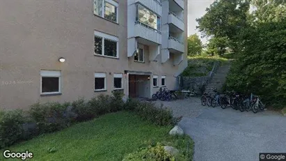 Bostadsrätter till salu i Nacka - Bild från Google Street View