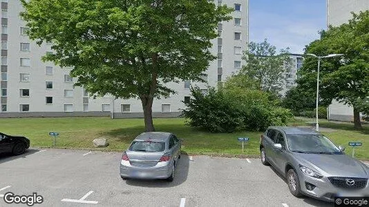 Bostadsrätter till salu i Husie - Bild från Google Street View