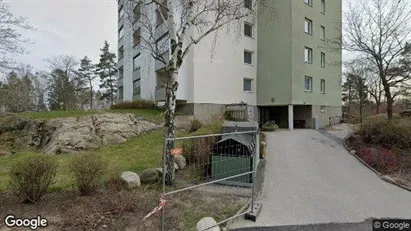 Lägenheter till salu i Huddinge - Bild från Google Street View