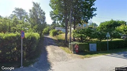 Lägenheter att hyra i Huddinge - Bild från Google Street View