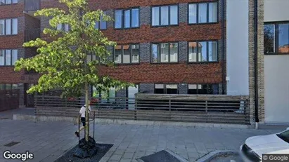 Lägenheter till salu i Huddinge - Bild från Google Street View