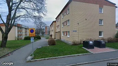 Lägenheter till salu i Upplands Väsby - Bild från Google Street View