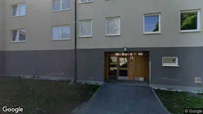 Bostadsrätter till salu i Haninge - Bild från Google Street View