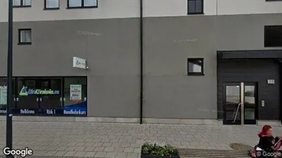 Lägenheter att hyra i Huddinge - Bild från Google Street View