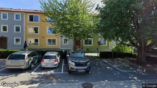 Bostadsrätter till salu i Huddinge - Bild från Google Street View