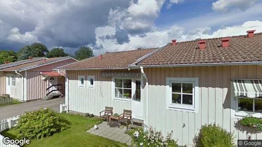 Bostadsrätter till salu i Mark - Bild från Google Street View