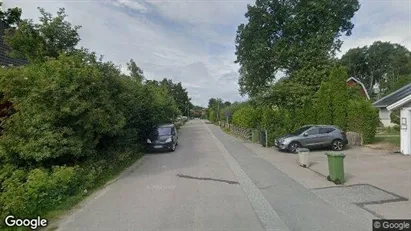 Lägenheter att hyra i Huddinge - Bild från Google Street View