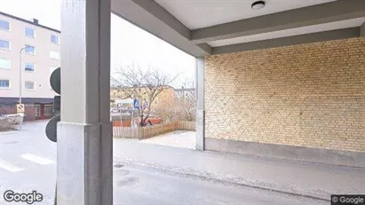 Bostadsrätter till salu i Huddinge - Bild från Google Street View