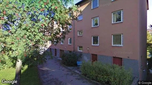 Bostadsrätter till salu i Tyresö - Bild från Google Street View