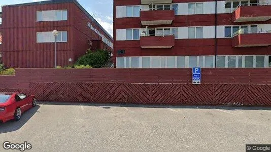 Bostadsrätter till salu i Nacka - Bild från Google Street View