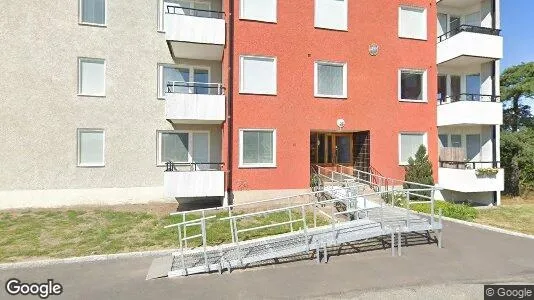 Bostadsrätter till salu i Botkyrka - Bild från Google Street View