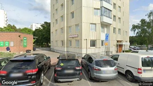 Lägenheter till salu i Täby - Bild från Google Street View