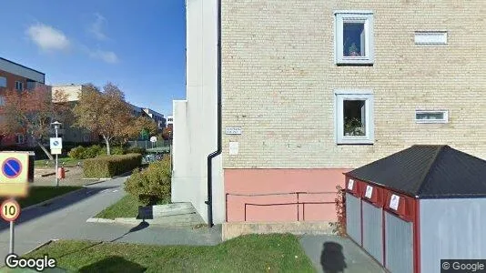 Lägenheter till salu i Österåker - Bild från Google Street View