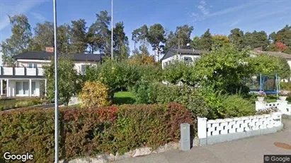 Bostadsrätter till salu i Köping - Bild från Google Street View