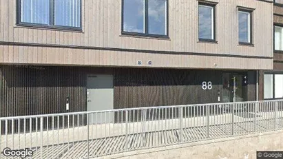 Bostadsrätter till salu i Haninge - Bild från Google Street View