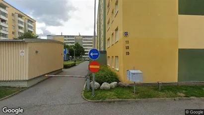 Bostadsrätter till salu i Botkyrka - Bild från Google Street View