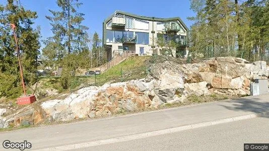 Bostadsrätter till salu i Nacka - Bild från Google Street View