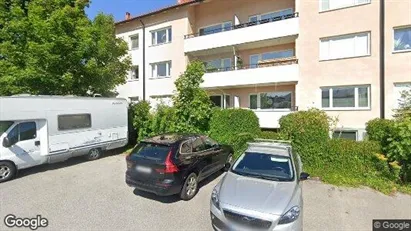 Bostadsrätter till salu i Huddinge - Bild från Google Street View