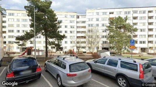 Bostadsrätter till salu i Täby - Bild från Google Street View