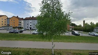 Bostadsrätter till salu i Köping - Bild från Google Street View