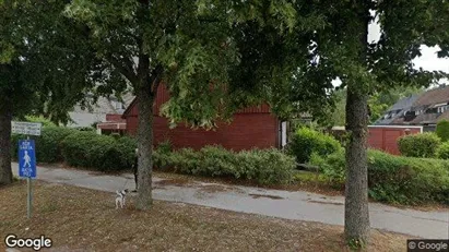 Lägenheter till salu i Botkyrka - Bild från Google Street View