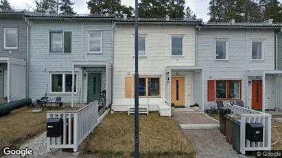 Bostadsrätter till salu i Österåker - Bild från Google Street View