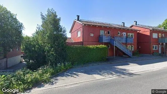 Lägenheter till salu i Huddinge - Bild från Google Street View