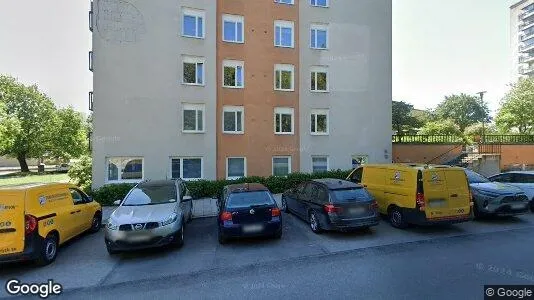 Lägenheter till salu i Solna - Bild från Google Street View