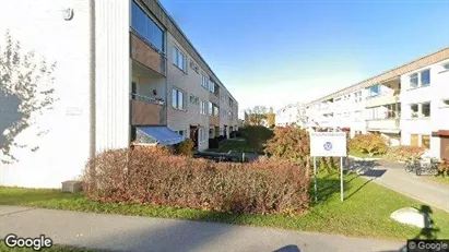 Bostadsrätter till salu i Upplands-Bro - Bild från Google Street View