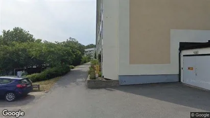 Lägenheter till salu i Botkyrka - Bild från Google Street View