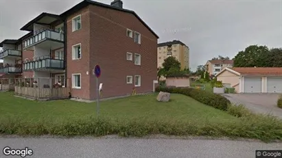 Bostadsrätter till salu i Köping - Bild från Google Street View