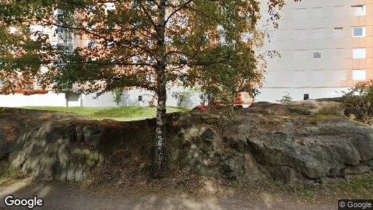 Lägenheter till salu i Huddinge - Bild från Google Street View