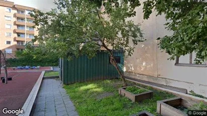 Bostadsrätter till salu i Ekerö - Bild från Google Street View