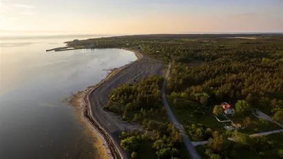 Härligt hus vid havet vid Bläse