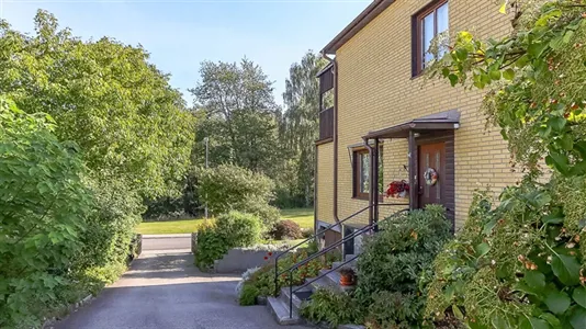 Hus till salu i Olofström - foto 1