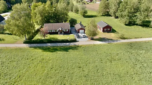 Hus till salu i Olofström - foto 1