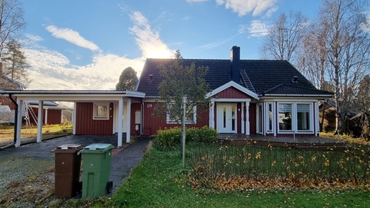 230 m2 villa i Luleå att hyra