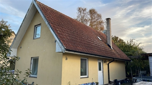 80 m2 villa i Burlöv att hyra